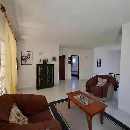 Villa Nightingale