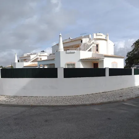 Вілла Nightingale