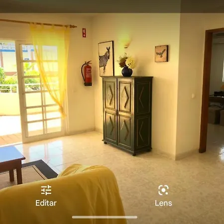 Nightingale Албуфейра