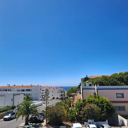 Nightingale Албуфейра