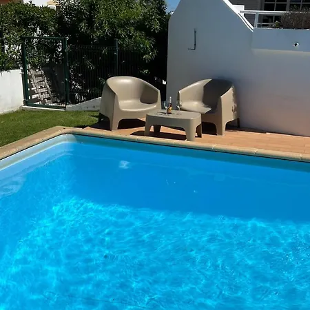 Willa Nightingale Albufeira