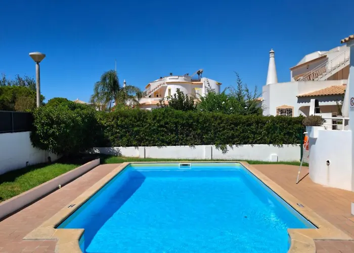 Nightingale * Албуфейра